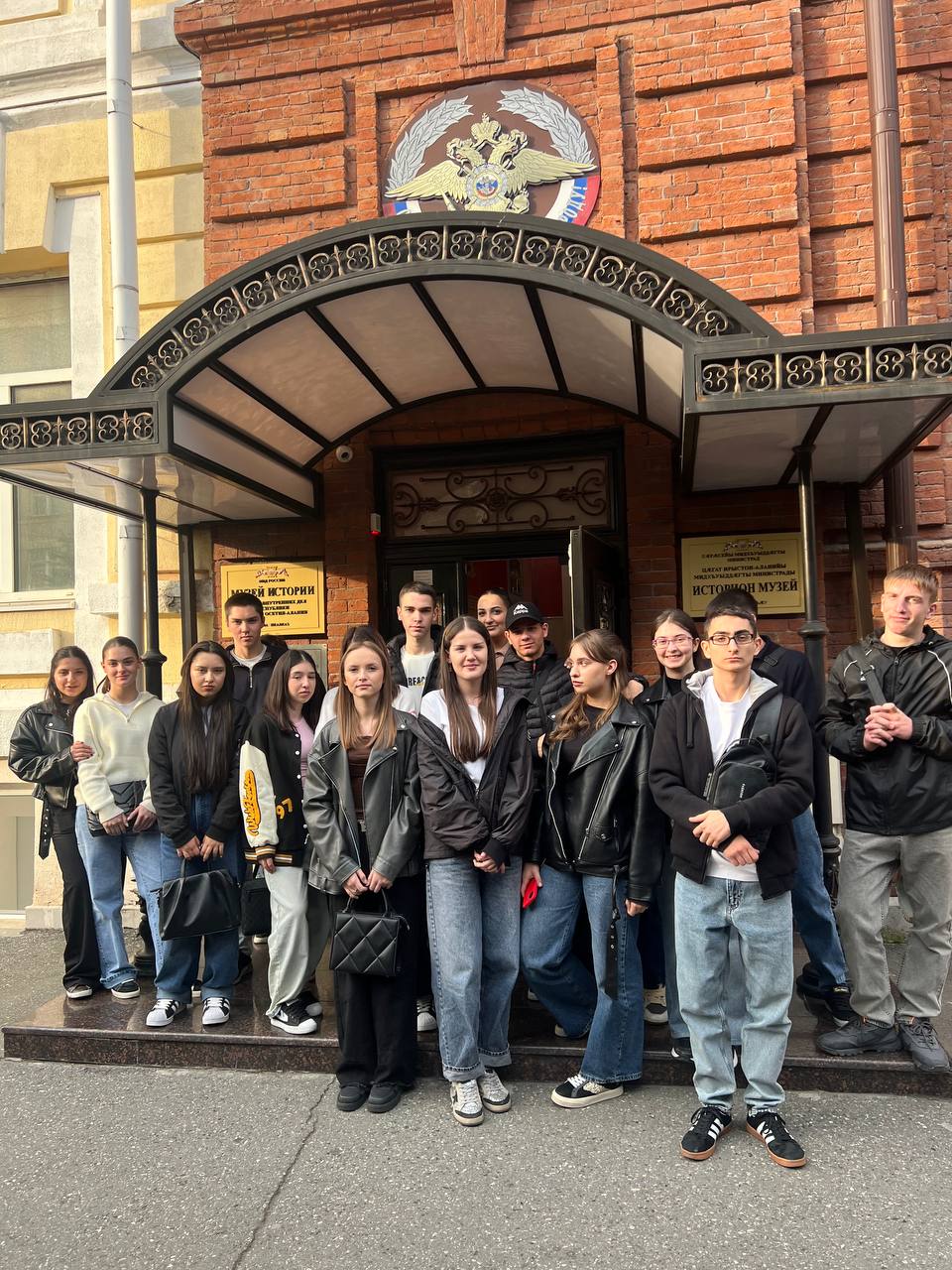 Наши первокурсники приняли участие в традиционной экскурсии в музей МВД, приуроченной ко Дню сотрудника органов внутренних дел
